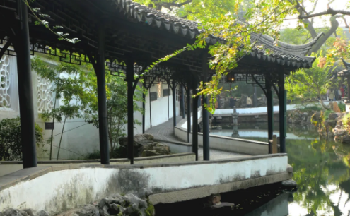 Wavy Water Corridor (Bo Xing Lang)
